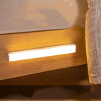 Yellow light / 32cm