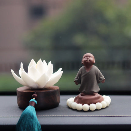 Aromatherapy Car Perfume Accessory with Black Walnut Design | Elegant Scents for Stress Relief and Relaxation