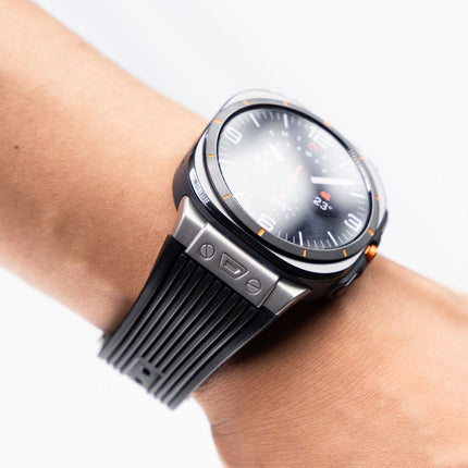Samsung Watch Band with Folding Buckle and Curved Design – image 7