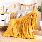 100×150 cm (39.3×59 in) / Yellow