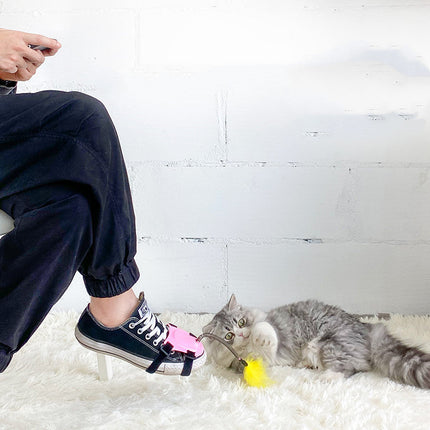 Funny Cat Stick with Strong Feathers | Multi-Functional Toy for Cat Anxiety Relief and Playtime Fun