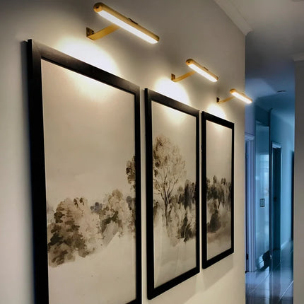 Cordless Wall Art Light with Adjustable Brightness & Remote Control | Rechargeable LED Fixture for Gallery-Quality Illumination
