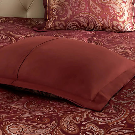 Reversible Paisley Jacquard Bed in a Bag Queen