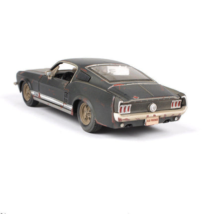 1967 Ford Mustang GT Alloy Car Model in 1:24 Scale | Classic Collectible with Detailed Craftsmanship for Enthusiasts