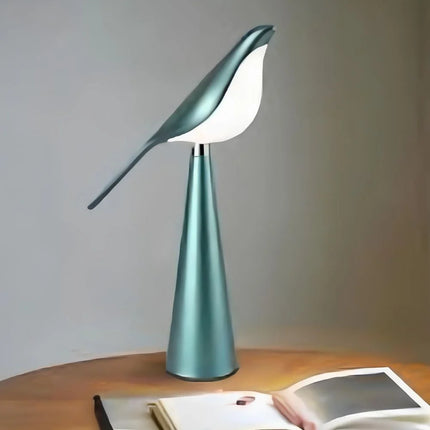 Serene Magpie Light with Adjustable Brightness Modes | Whimsical Acrylic and Metal Design for Versatile Ambiance