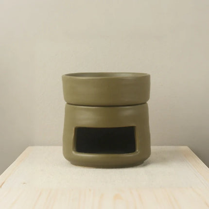 Ceramic Aromatherapy Diffuser with Dual-Chamber Design | Natural Elegance for Calming Scents and Soft Candle Glow