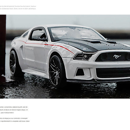 2014 Ford Mustang GT Alloy Model 1:24 Scale | Detailed Collectible Replica for Car Enthusiasts