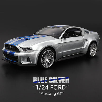 2014 Ford Mustang GT Alloy Model 1:24 Scale | Detailed Collectible Replica for Car Enthusiasts