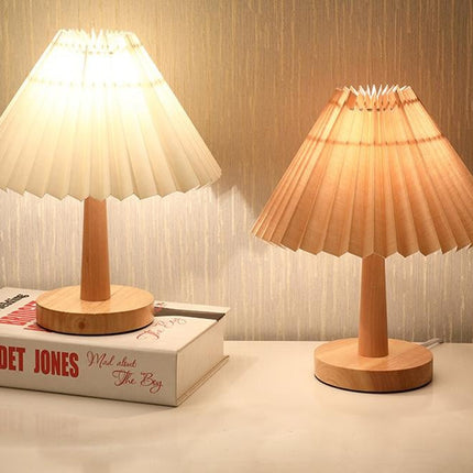 USB Vintage Pleated Lamp with Touch Dimming | Cozy Fabric Shade for Eye Comfort and Home Ambiance