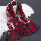 Leaves red