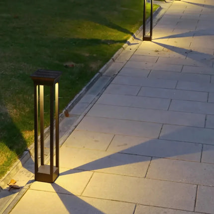 Outdoor LED Pillar Light with Automatic Dusk Sensor | Weather-Resistant Aluminum Design for Gardens and Patios