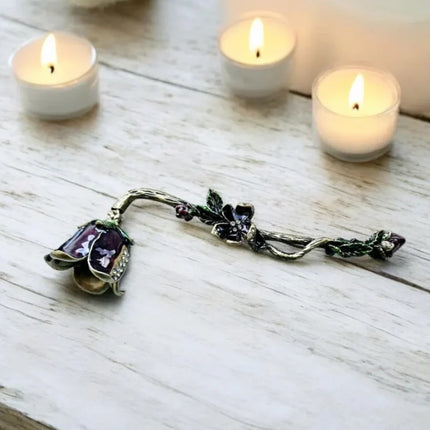 Candle Snuffer with Vintage Floral Design | Zinc Alloy for Clean, Smoke-Free Extinguishing