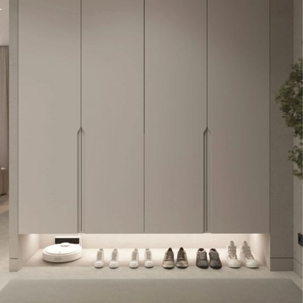Motion Activated LED Light with USB Rechargeable Battery | Versatile Cordless Lighting for Closets and Hallways