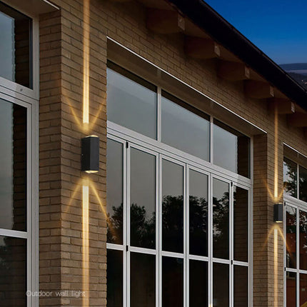 Waterproof LED Outdoor Light Fixture – image 6