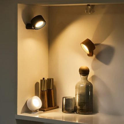 Cordless Wall Lamp with 360° Adjustable Lighting | Minimalist Design for Versatile Home Ambiance