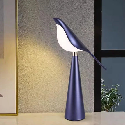 Serene Magpie Light with Adjustable Brightness Modes | Whimsical Acrylic and Metal Design for Versatile Ambiance