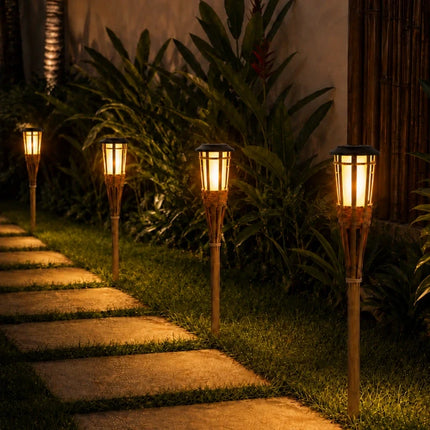 Solar Bamboo Torch with Flickering Flame Effect | Eco-Friendly Atmosphere for Gardens and Patios