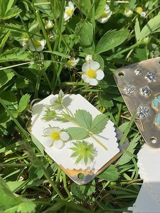 Mini Flower Press with Blotter Paper, Scrapbook Supplies for Pressed Flower Art – image 9