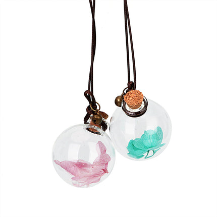 Small Chrysanthemum Car Pendant Perfume Bottle with Dried Flowers | Elegant Air Freshener for Vehicle Interior