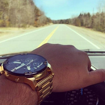 Stainless Steel Chronograph Watch, Quartz Watch with Analog Dial – image 4