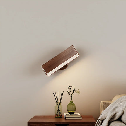 Rotatable Wall Light with Touch Control & Dimmable Function | Versatile Magnetic Mounting for Customized Lighting