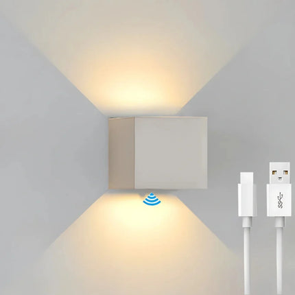 Adjustable Wall Light with Customizable Angle | Stylish LED Fixture for Indoor and Outdoor Illumination