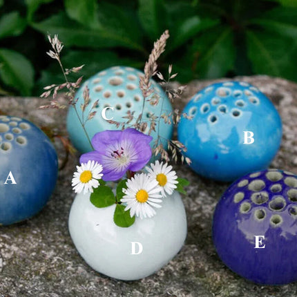 Small Flower Vases, Mini Bud Vase, Handmade Resin Vase for Coffee Table Decor – image 8