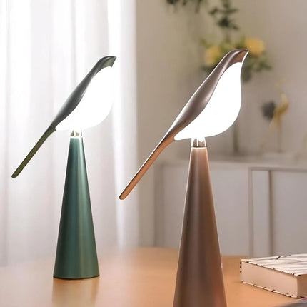 Serene Magpie Light with Adjustable Brightness Modes | Whimsical Acrylic and Metal Design for Versatile Ambiance