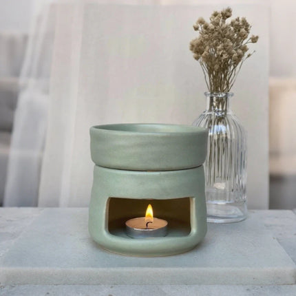 Ceramic Aromatherapy Diffuser with Dual-Chamber Design | Natural Elegance for Calming Scents and Soft Candle Glow