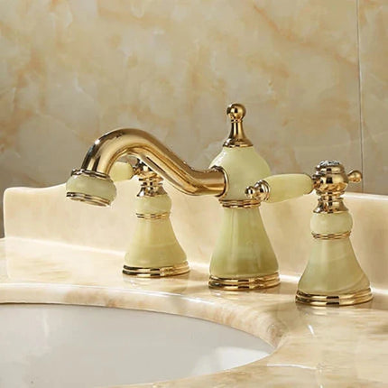 Widespread Bathroom Faucet – image 9