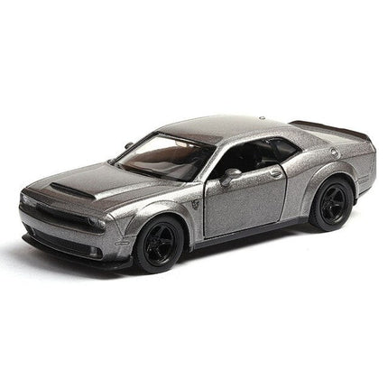 Dodge Challenger Alloy Model Car (1:36 Scale) with Pull-Back Action | Authentic Classic Muscle Car Replica for Collectors