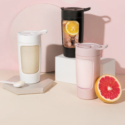 Automatic Mixing Cup with 650ml Capacity & Rechargeable Design | Effortless Blending for Shakes and Sauces on the Go