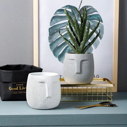 Face Planter Pot, Sculpted Face – image 7
