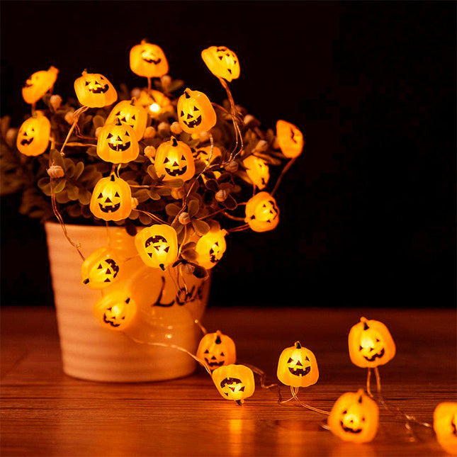 Pumpkin String Lights, Outdoor Halloween Lights with Remote, 30 LED String Lights, Halloween Decorations Indoor