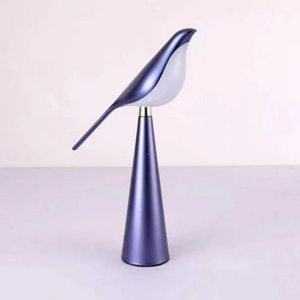 Serene Magpie Light with Adjustable Brightness Modes | Whimsical Acrylic and Metal Design for Versatile Ambiance