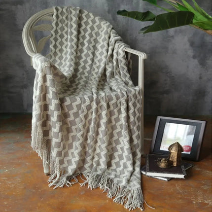 Chenille Throw Blanket with Tassels, Geometric Knitted Blanket for Sofa and Bed