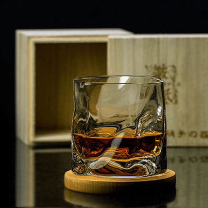 Whisky Glass with Wooden Box – image 4