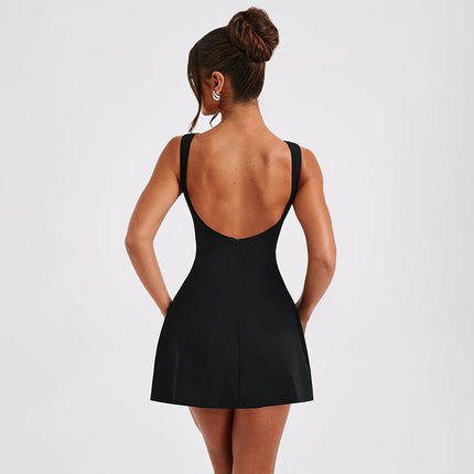 Slim-Fitting Backless Summer Dress in Black or White | Sexy Sleeveless Design for Effortless Style