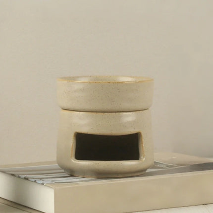 Ceramic Aromatherapy Diffuser with Dual-Chamber Design | Natural Elegance for Calming Scents and Soft Candle Glow