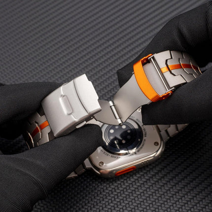 Titanium Apple Watch Band with Folding Buckle – image 7