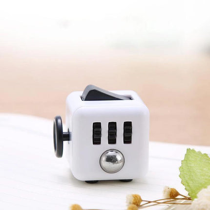 Fidget Cube for Adults and Kids, Stress Relief Toys – image 17