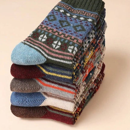 Wool Socks for Winter, Thermal Socks with Colorful Nordic Pattern for Indoor and Outdoor