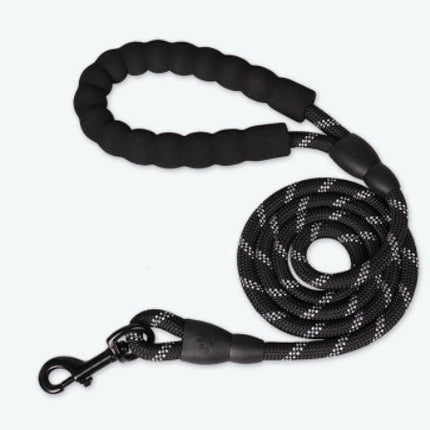 Reflective Dog Leash with Ergonomic Handle | Durable Nylon for Safety and Comfort on Walks