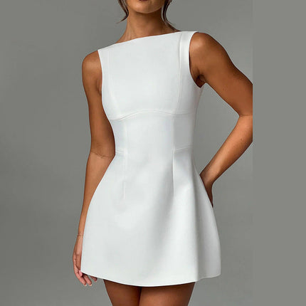 Slim-Fitting Backless Summer Dress in Black or White | Sexy Sleeveless Design for Effortless Style