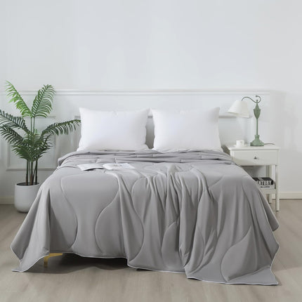 Cool Comfort | Cooling Comforter for Hot Sleepers with Breathable Fabric | Lightweight Summer Blanket for Night Sweats