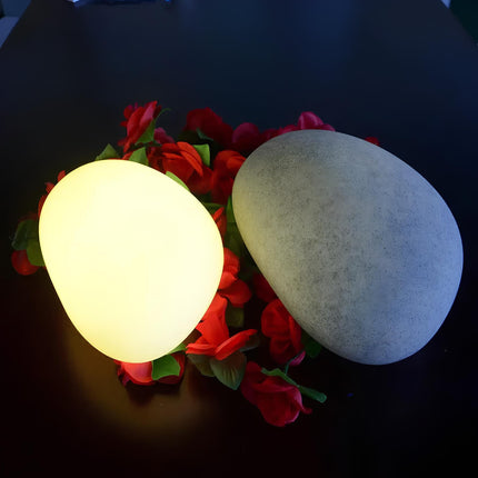 Cobblestone Garden Light with Remote Control | Weather-Resistant LED for Outdoor Ambiance