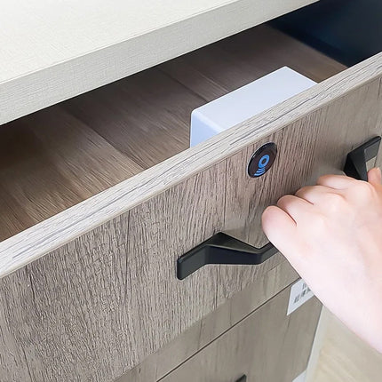 Battery Locker Lock with ID Cards for Home and Office – image 11