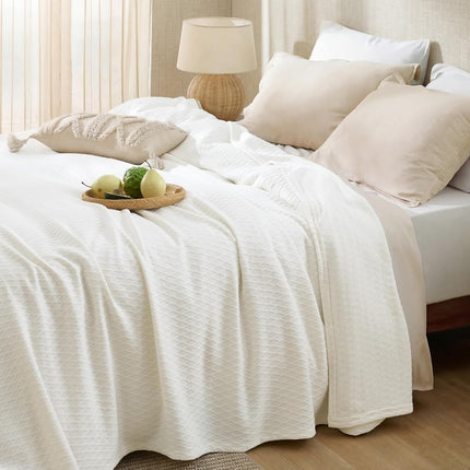 Cozy Comfort | Cooling Bamboo Rayon Blanket for Hot Sleepers | Lightweight & Breathable Summer Throw for Bed and Couch