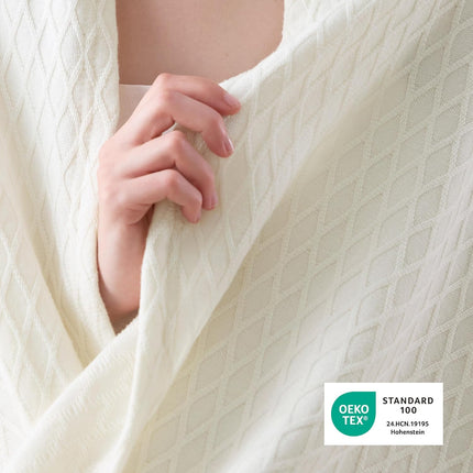 Cozy Comfort | Cooling Bamboo Rayon Blanket for Hot Sleepers | Lightweight & Breathable Summer Throw for Bed and Couch