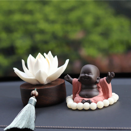 Aromatherapy Car Perfume Accessory with Black Walnut Design | Elegant Scents for Stress Relief and Relaxation